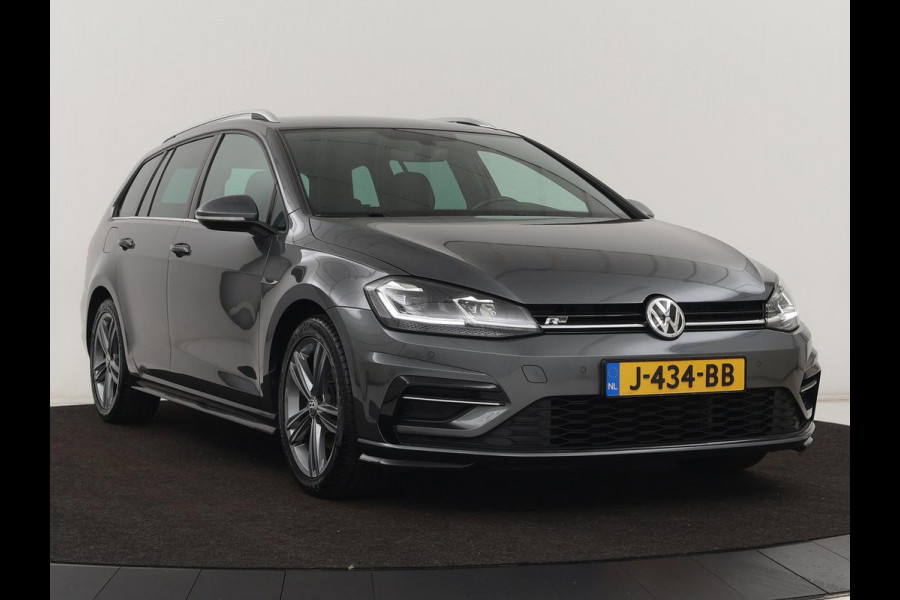 Volkswagen GOLF Variant 1.5 TSI Highline Business R | Trekhaak | Virtual Cockpit | Carplay | Camera | Adaptive cruise | DAB | Climate control