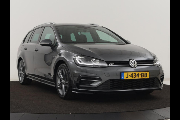 Volkswagen GOLF Variant 1.5 TSI Highline Business R | Trekhaak | Virtual Cockpit | Carplay | Camera | Adaptive cruise | DAB | Climate control
