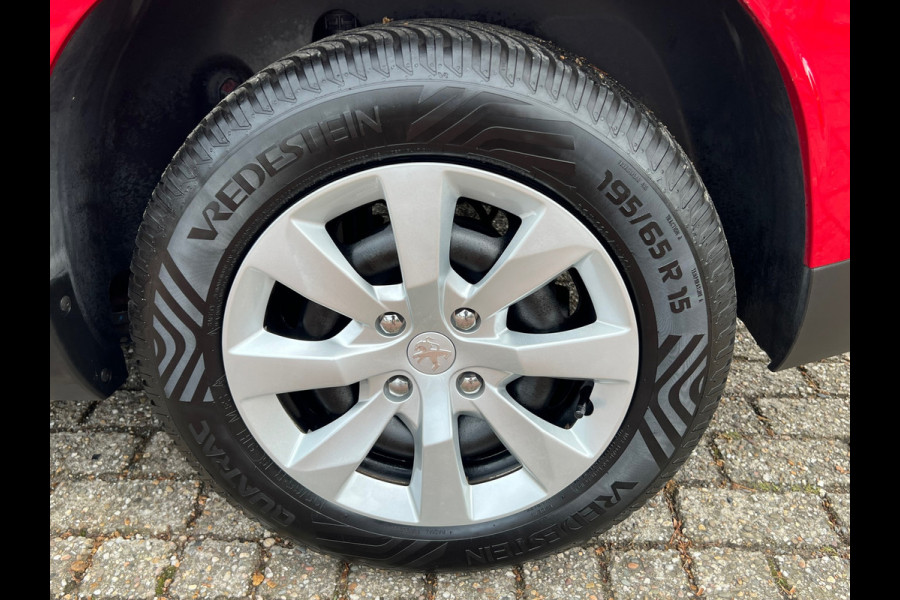 Peugeot 2008 1.2 PureTech Blue Lion 105.000 km NL-AUTO-NAP.