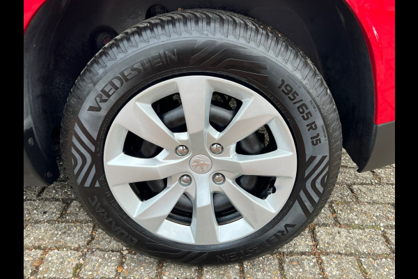Peugeot 2008 1.2 PureTech Blue Lion 105.000 km NL-AUTO-NAP.