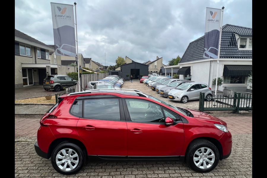 Peugeot 2008 1.2 PureTech Blue Lion 105.000 km NL-AUTO-NAP.