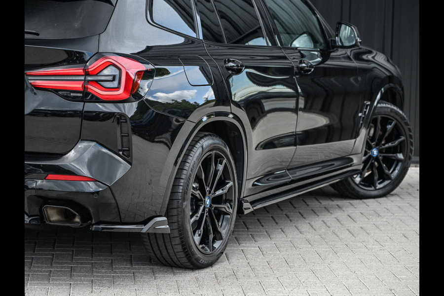 BMW X3 xDrive30e HIGH EXECUTIVE | PANORAMADAK | SHADOW-LINE | FULL-LED | M-PERFORMANCE SEATS | CAMERA | ACTIVE CRUISE | HARMAN/KARDON |
