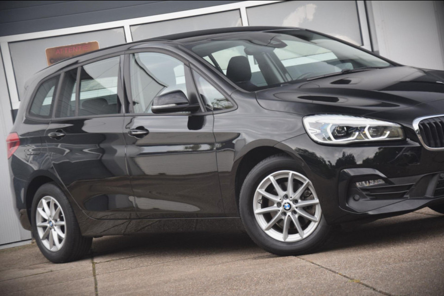 BMW 2 Serie Gran Tourer 216i Executive Edition HEAD-UP/NAVIGATIE/CAMERA