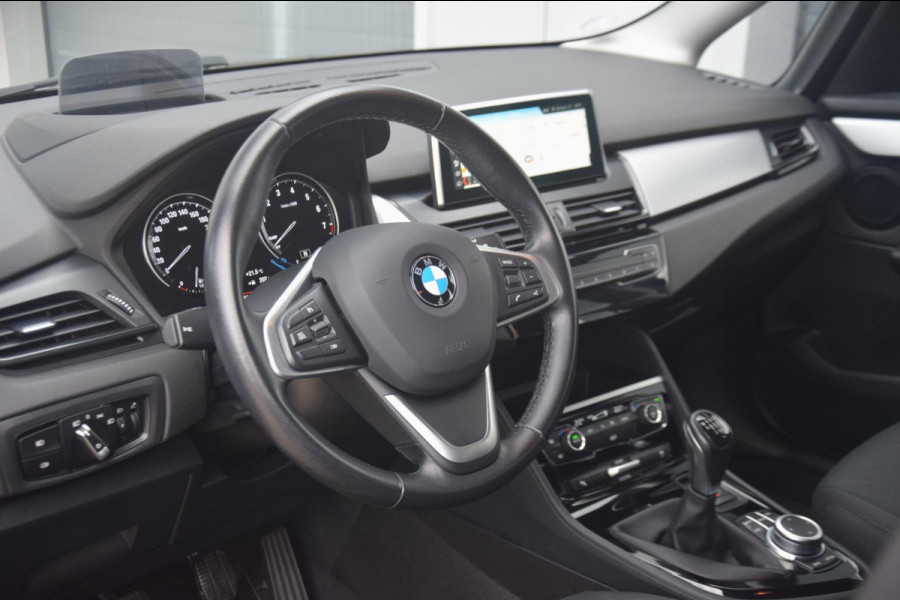 BMW 2 Serie Gran Tourer 216i Executive Edition HEAD-UP/NAVIGATIE/CAMERA
