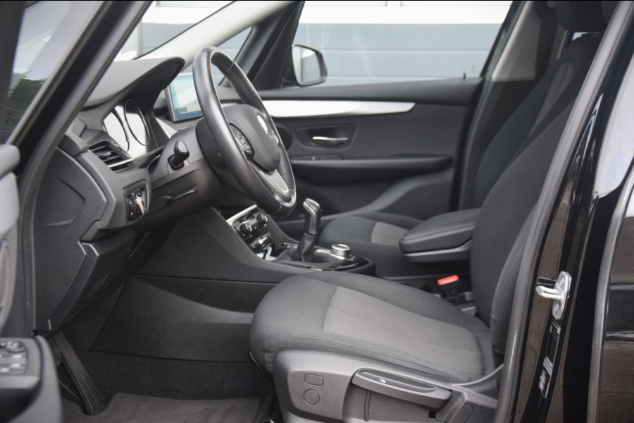 BMW 2 Serie Gran Tourer 216i Executive Edition HEAD-UP/NAVIGATIE/CAMERA