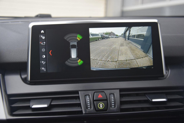 BMW 2 Serie Gran Tourer 216i Executive Edition HEAD-UP/NAVIGATIE/CAMERA