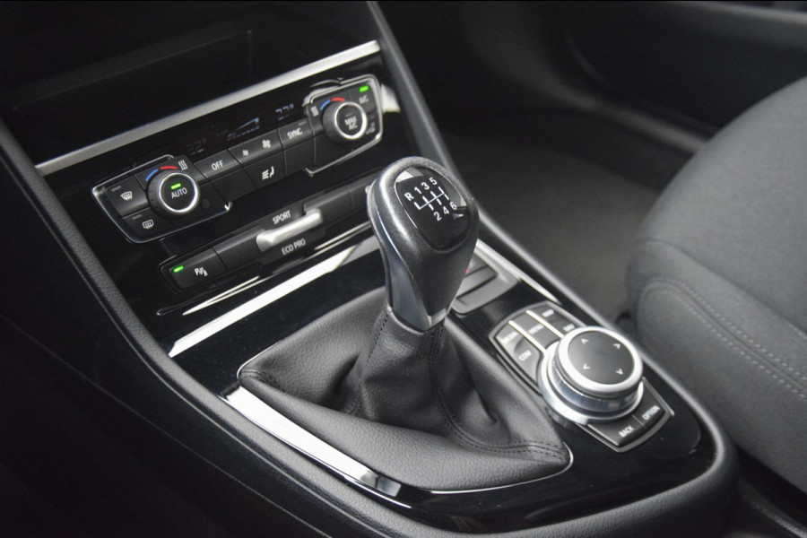 BMW 2 Serie Gran Tourer 216i Executive Edition HEAD-UP/NAVIGATIE/CAMERA