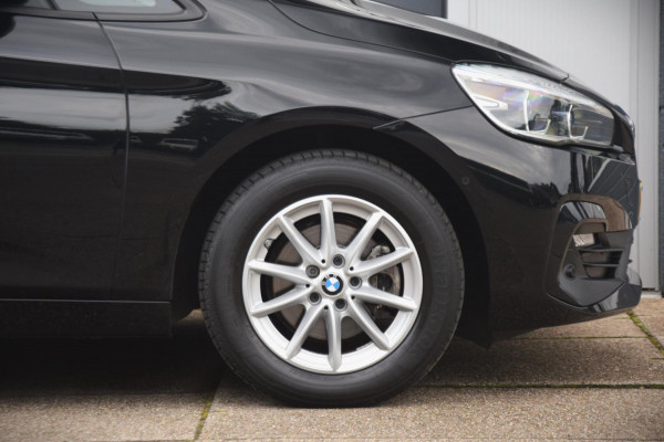 BMW 2 Serie Gran Tourer 216i Executive Edition HEAD-UP/NAVIGATIE/CAMERA