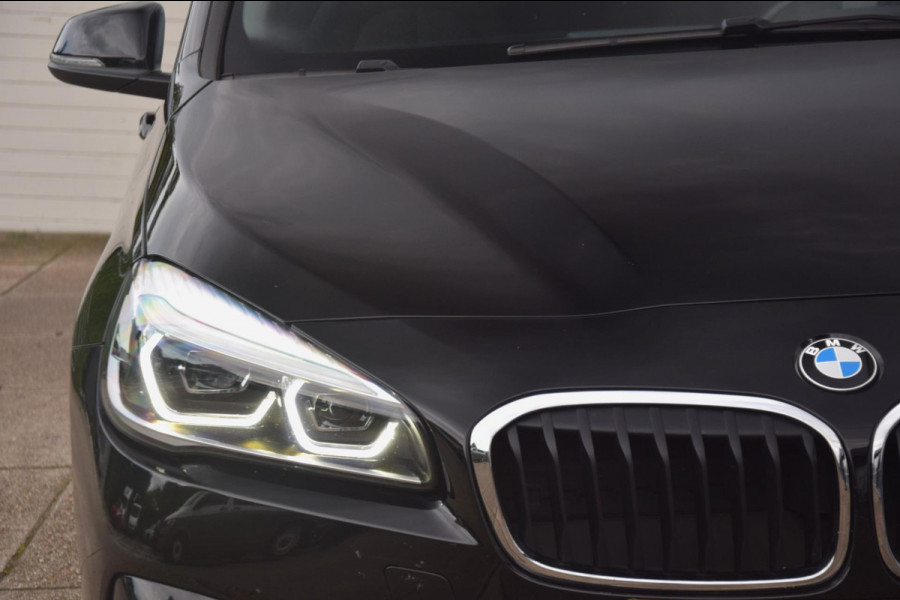 BMW 2 Serie Gran Tourer 216i Executive Edition HEAD-UP/NAVIGATIE/CAMERA