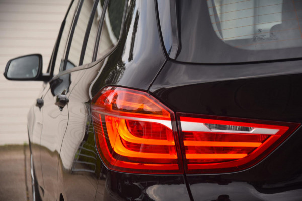 BMW 2 Serie Gran Tourer 216i Executive Edition HEAD-UP/NAVIGATIE/CAMERA