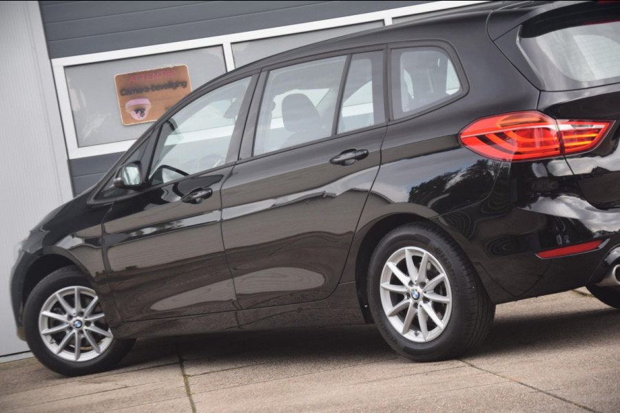 BMW 2 Serie Gran Tourer 216i Executive Edition HEAD-UP/NAVIGATIE/CAMERA