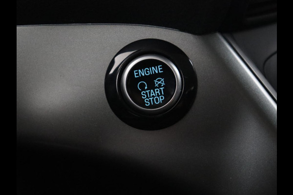 Ford Kuga 1.5 EcoBoost Trend Ultimate | Trekhaak | Carplay | Voorruitverwarming | Cruise Control | Navigatie | PDC | LMV 17 inch