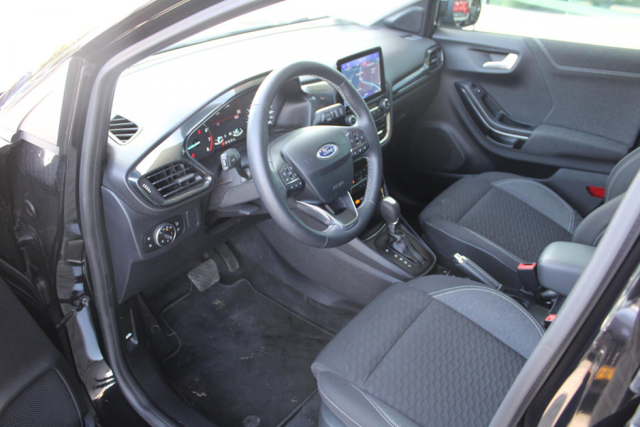 Ford Puma 1.0 EcoBoost 125 PK Hybrid Titanium Automaat | Winterpack | Climate Control | Adaptieve Cruise Control | Navigatie | Privacy Glass