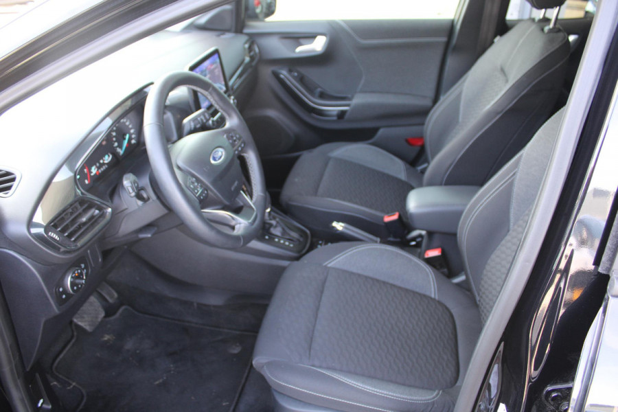 Ford Puma 1.0 EcoBoost 125 PK Hybrid Titanium Automaat | Winterpack | Climate Control | Adaptieve Cruise Control | Navigatie | Privacy Glass
