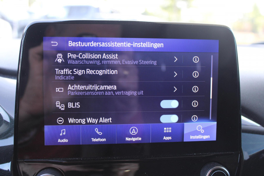 Ford Puma 1.0 EcoBoost 125 PK Hybrid Titanium Automaat | Winterpack | Climate Control | Adaptieve Cruise Control | Navigatie | Privacy Glass