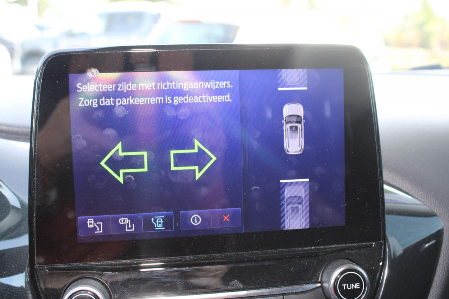 Ford Puma 1.0 EcoBoost 125 PK Hybrid Titanium Automaat | Winterpack | Climate Control | Adaptieve Cruise Control | Navigatie | Privacy Glass