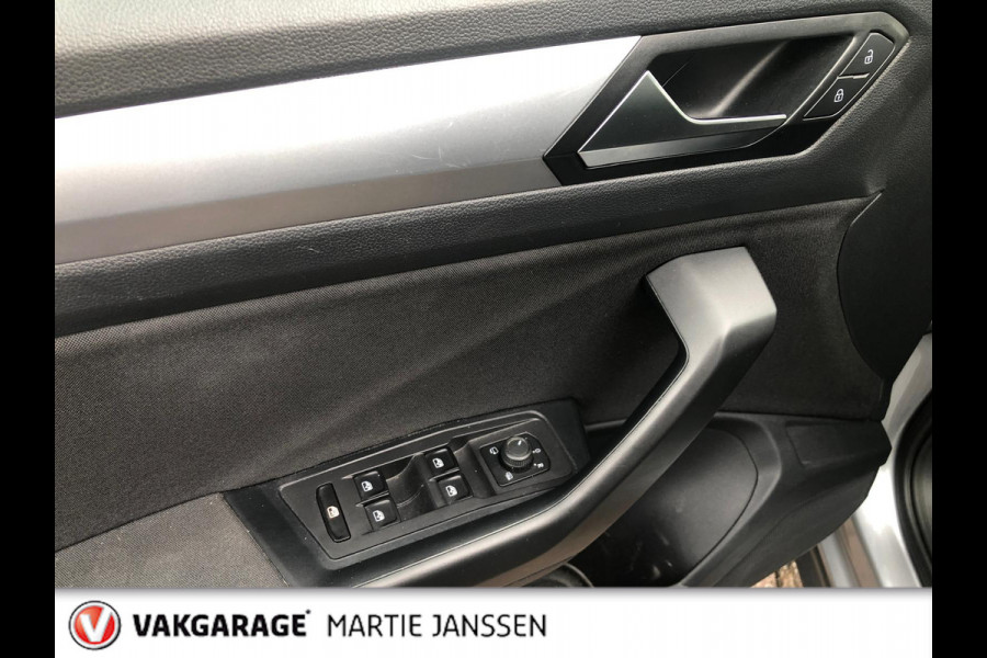 Volkswagen T-Roc 1.5 TSI Life Business