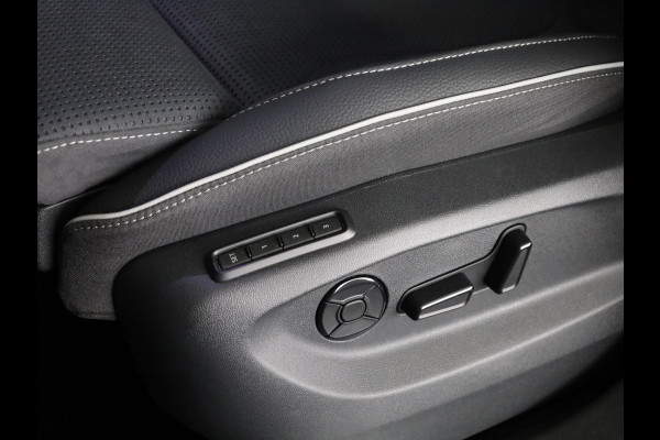 Škoda Kodiaq Sportline Business PHEV 1.5 TSI 204 pk 6 versn. DSG | Panoramadak | Trekhaak | Comfort Pakket | Winter Pakket | 20 inch lichtmetalen velgen