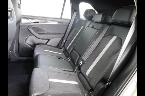 Škoda Kodiaq Sportline Business PHEV 1.5 TSI 204 pk 6 versn. DSG | Panoramadak | Trekhaak | Comfort Pakket | Winter Pakket | 20 inch lichtmetalen velgen