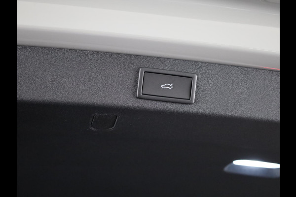 Škoda Kodiaq Sportline Business PHEV 1.5 TSI 204 pk 6 versn. DSG | Panoramadak | Trekhaak | Comfort Pakket | Winter Pakket | 20 inch lichtmetalen velgen