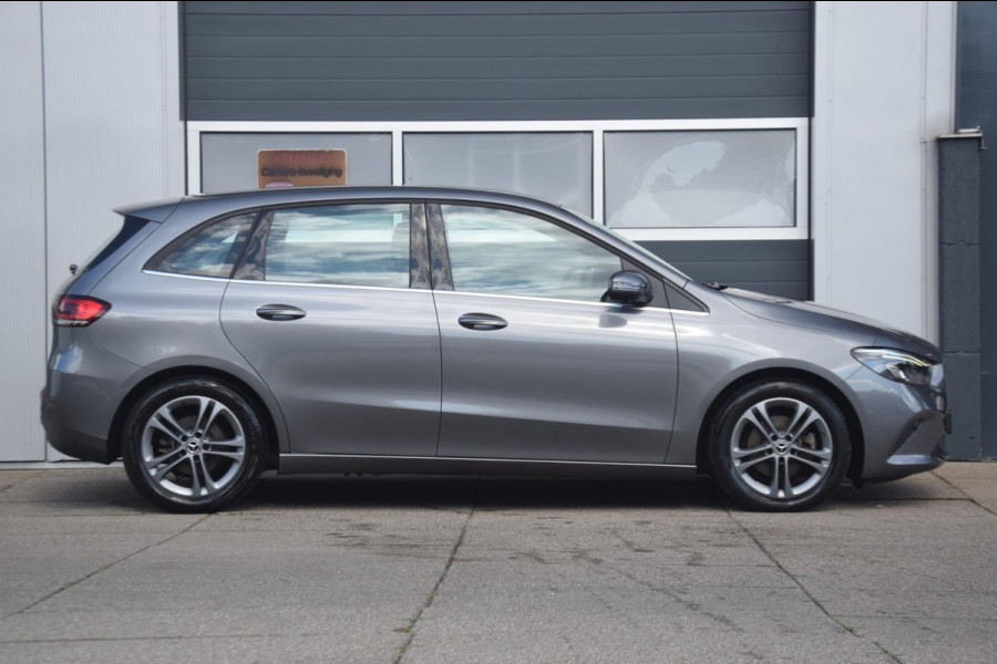 Mercedes-Benz B-Klasse 160 Advantage CAMERA/LED KOPLAMPEN/NL AUTO Mercedes-Benz B-Klasse 160 Advantage CAMERA/LED KOPLAMPEN/NL AUTO