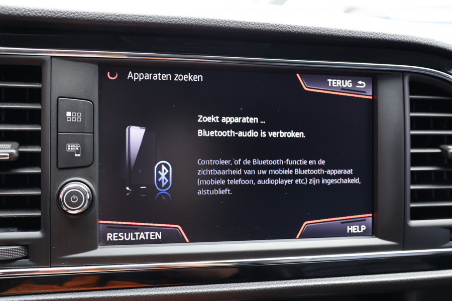 Seat León ST 1.5 TSI FR 150 PK | Panoramadak | Lederen bekleding | Navigatie | CarPlay | Stoelverwarming | LED Koplampen | Beats Audio | DAB | Front Assist | Climatronic | Nieuwe APK