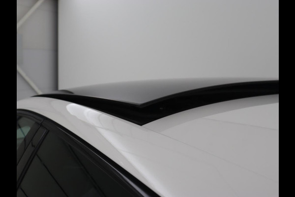 CUPRA Leon 1.4 TSI eHybrid PHEV | Panoramadak | Stoel & stuurverwarming | Carplay | Navigatie | Parkeerhulp | Sportstoelen | Digital Cockpit | Half leder | Plug In