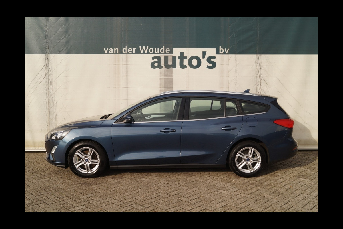Ford Focus Wagon 1.0 EcoBoost Trend Edition Business -NAVI-CAM- Ford Focus Wagon 1.0 EcoBoost Trend Edition Business -NAVI-CAM-