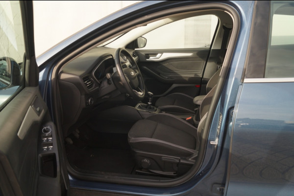 Ford Focus Wagon 1.0 EcoBoost Trend Edition Business -NAVI-CAM-