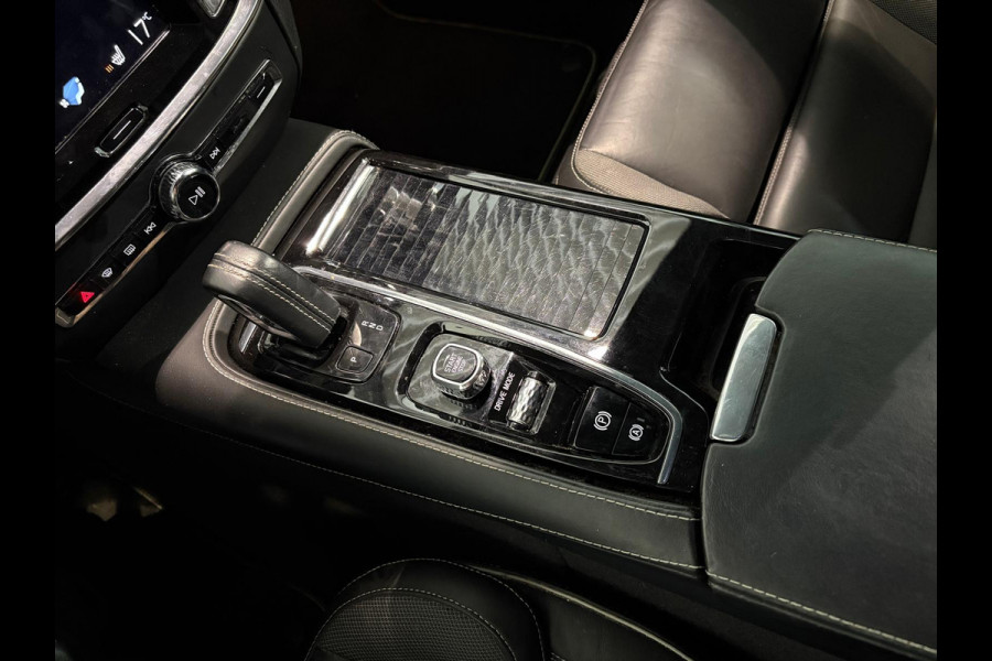 Volvo V60 T8 Aut. Plug-In R-Design Trekhaak ACC 360camera Stoelverwarming 390pk