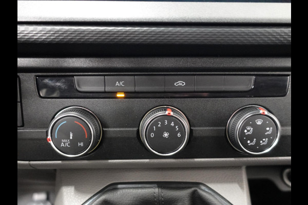 Volkswagen Transporter 2.0 TDI 110pk L1H1 Navigatie Apple Carplay/ Android auto Cruise control Trekhaak Imperiaal Airco Euro6