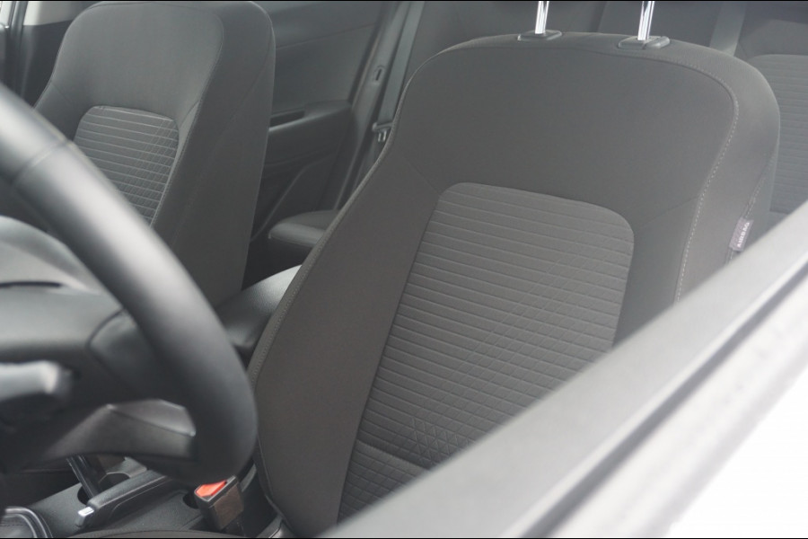 Hyundai i20 100PK Comfort Smart AUTOMAAT CARPLAY | WINTERPACK | CAMERA!