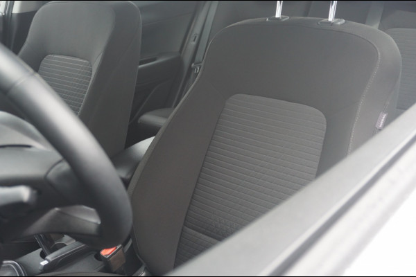 Hyundai i20 100PK Comfort Smart AUTOMAAT CARPLAY | WINTERPACK | CAMERA!