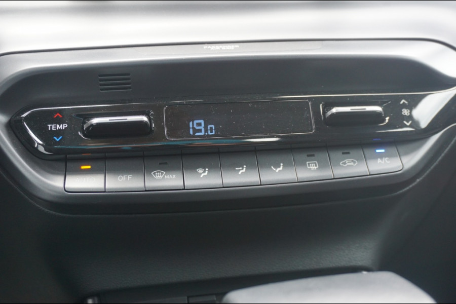 Hyundai i20 100PK Comfort Smart AUTOMAAT CARPLAY | WINTERPACK | CAMERA!