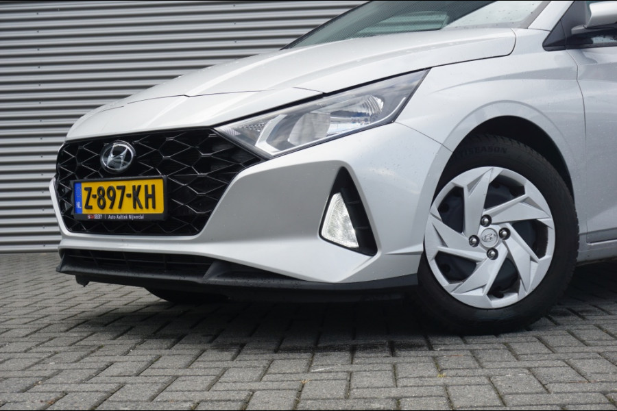 Hyundai i20 100PK Comfort Smart AUTOMAAT CARPLAY | WINTERPACK | CAMERA!