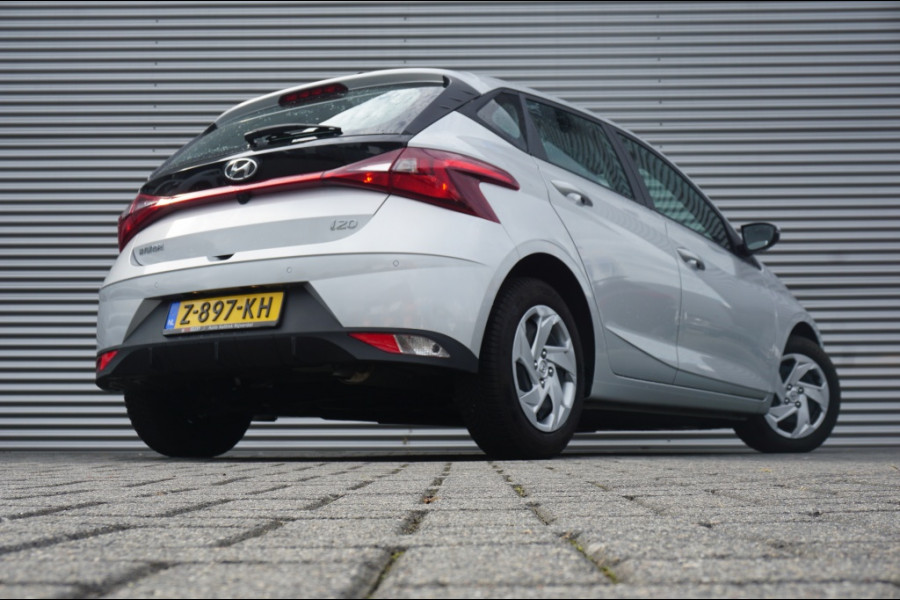 Hyundai i20 100PK Comfort Smart AUTOMAAT CARPLAY | WINTERPACK | CAMERA!