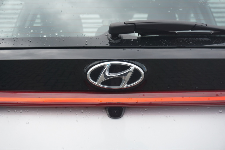 Hyundai i20 100PK Comfort Smart AUTOMAAT CARPLAY | WINTERPACK | CAMERA!