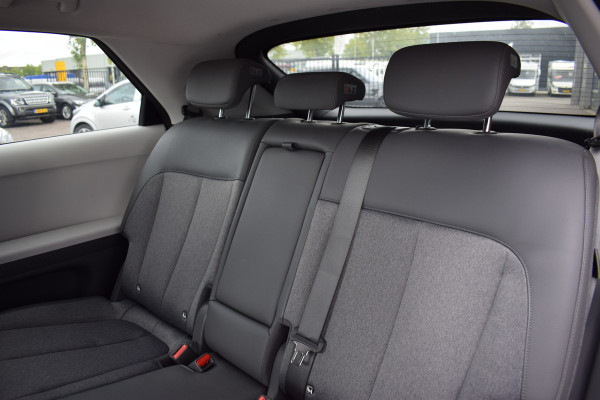 Hyundai IONIQ 5 Connect+ 73kWh | Trekhaak | Half Leer | Stoelverw. | Warmtepomp