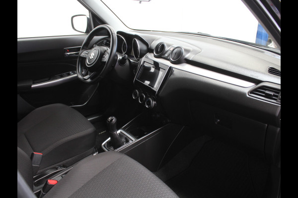 Suzuki Swift 1.2 Style Smart Hybrid | CARPLAY | CAMERA | NAVI | KEYLESS | LMV | PDC