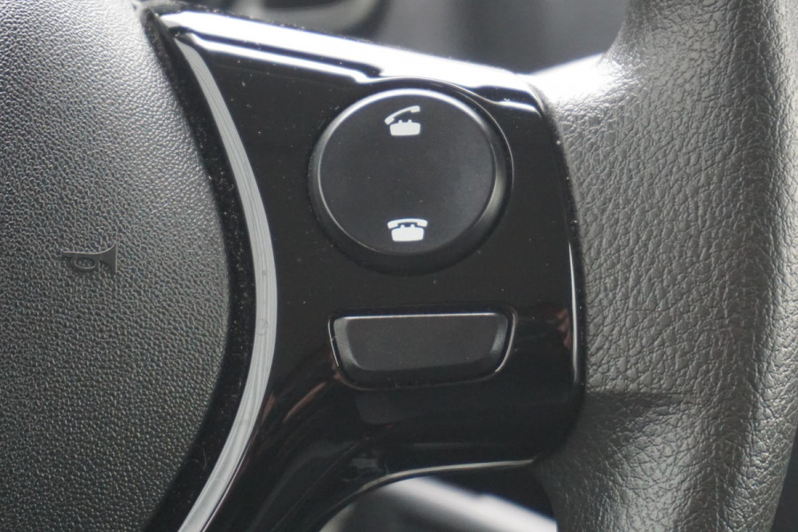 Peugeot 108 1.0 VTi Active|Dealeronderhouden|Camera|Navigatie via AppleCarplay/AndroidAuto.