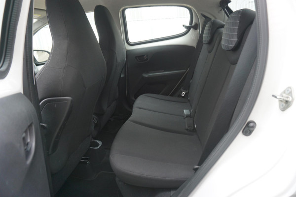 Peugeot 108 1.0 VTi Active|Dealeronderhouden|Camera|Navigatie via AppleCarplay/AndroidAuto.