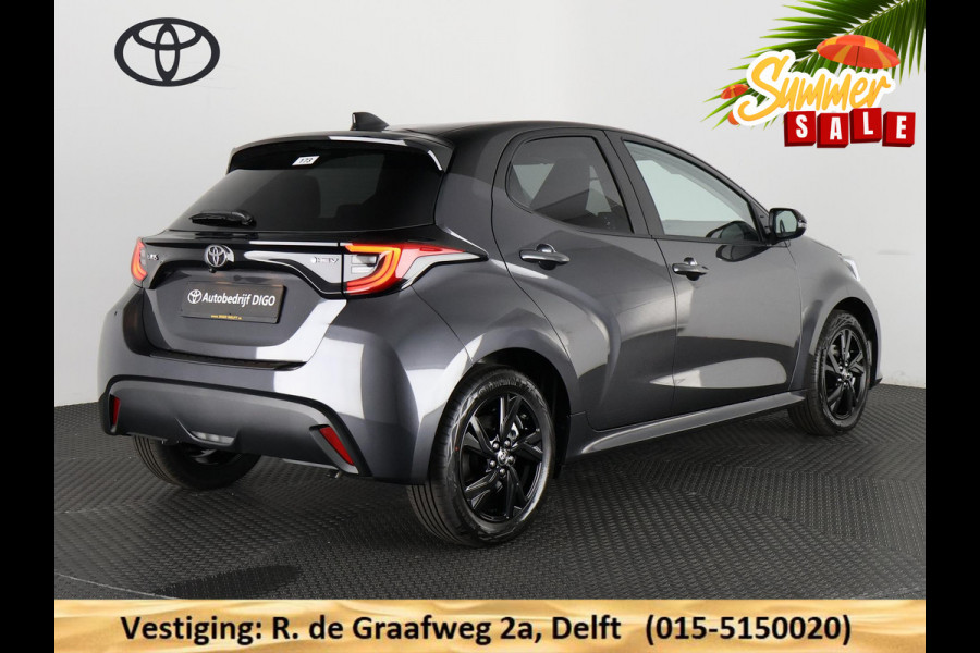 Toyota Yaris 1.5 Hybrid Dynamic Luxury Bi-Tone | Stuur- & Stoelverwarming | Camera | Lichtmetalen velgen |