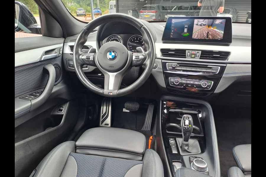 BMW X2 sDrive20i High Executive M Sport 192PK | Pano | Trekhaak | LED | Stoelverwarming | ACC | Vol |