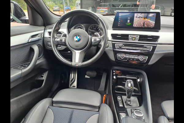 BMW X2 sDrive20i High Executive M Sport 192PK | Pano | Trekhaak | LED | Stoelverwarming | ACC | Vol |