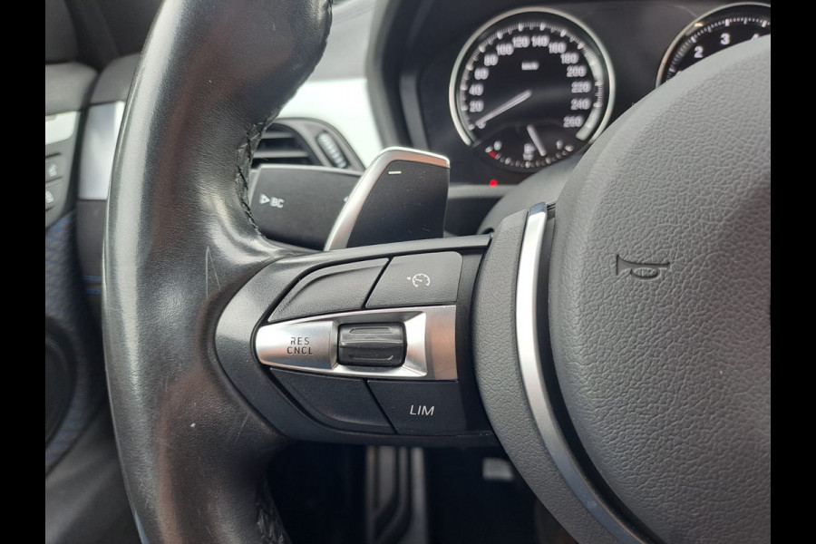 BMW X2 sDrive20i High Executive M Sport 192PK | Pano | Trekhaak | LED | Stoelverwarming | ACC | Vol |