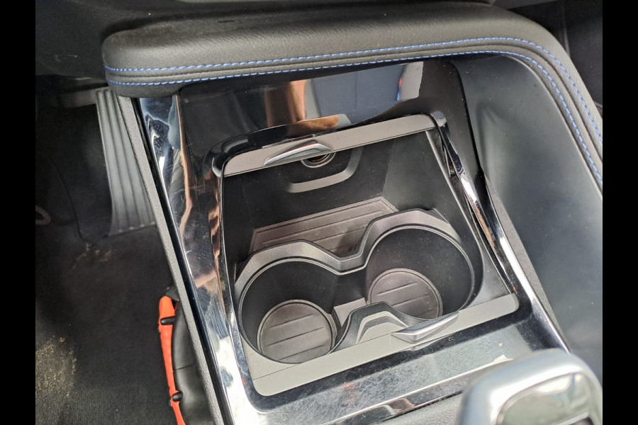 BMW X2 sDrive20i High Executive M Sport 192PK | Pano | Trekhaak | LED | Stoelverwarming | ACC | Vol |