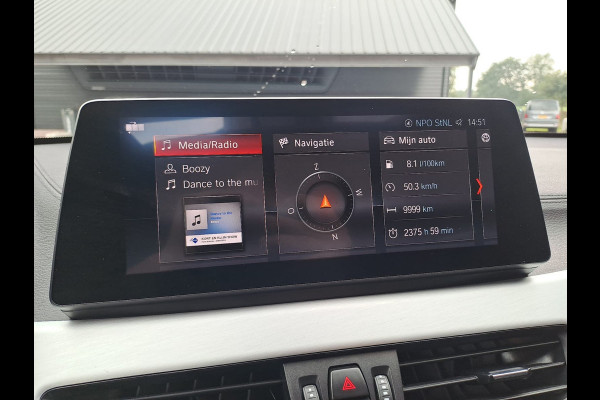 BMW X2 sDrive20i High Executive M Sport 192PK | Pano | Trekhaak | LED | Stoelverwarming | ACC | Vol |