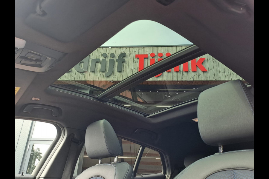 BMW X2 sDrive20i High Executive M Sport 192PK | Pano | Trekhaak | LED | Stoelverwarming | ACC | Vol |