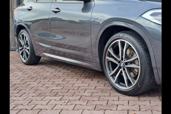 BMW X2 sDrive20i High Executive M Sport 192PK | Pano | Trekhaak | LED | Stoelverwarming | ACC | Vol |