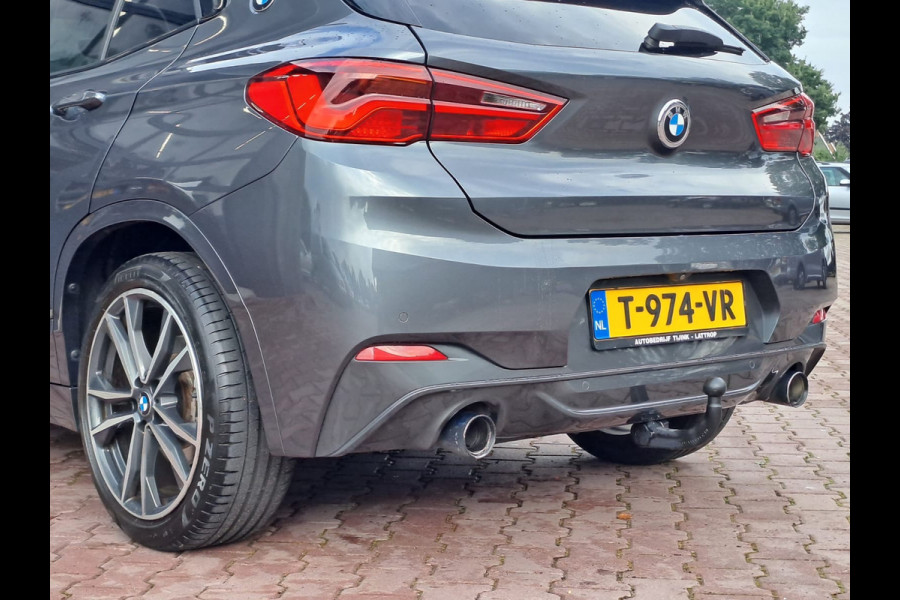 BMW X2 sDrive20i High Executive M Sport 192PK | Pano | Trekhaak | LED | Stoelverwarming | ACC | Vol |